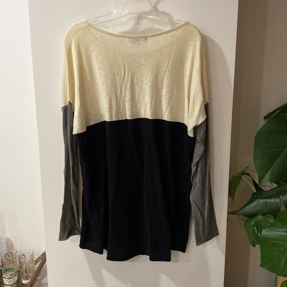 VINCE off-white grey gray black sweater M - Picture 4 of 4